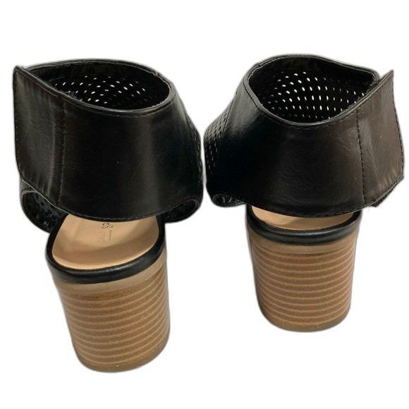 CALL IT SPRING Black Bootie with Ankle Straps Peep Toe Womens Size 7 - Picture 4 of 12